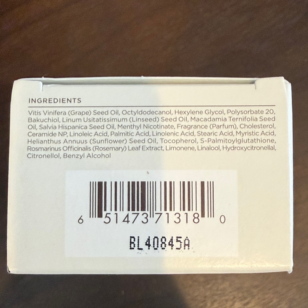 Perricone MD Essential Fx Chia Oil - Picture 2 of 2